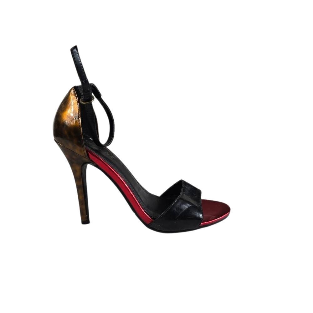 Shoe Dazzle Black and Gold Stilettos